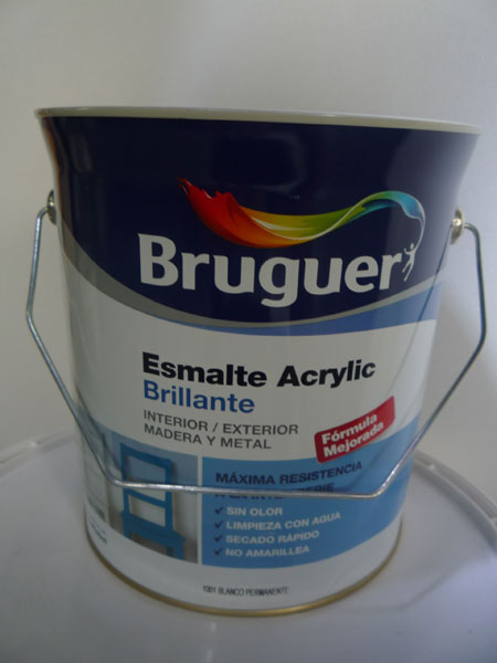 Esmalte acrilico bruguer